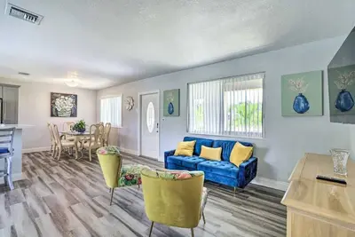 Image de Cheerful Miami Escape w/ Lake Access