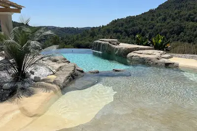 Image de Villa for 12 people with view and exceptional swimming pool