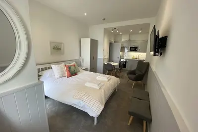 Image de The Lighthouse Studio Apartment @ Sunnybeach is ideal for a couple with many attractions nearby, you