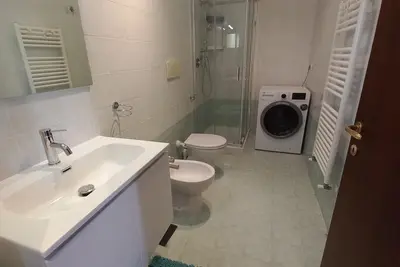 Image de At 5 m from the center In front of the church of the friars nice new three-room apartment well furnished