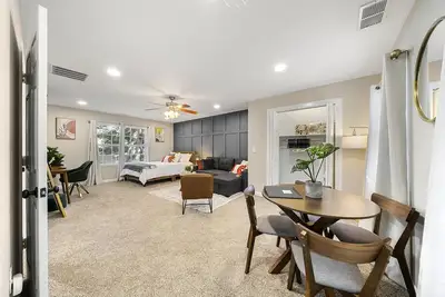 Image de 1br/1ba Studio