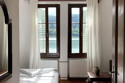 Image de Apartment with 1 bedroom, large balcony and fantastic lake view