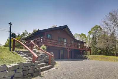 Image de Newcomb Retreat w/ Mountain Views & Fire Pit!