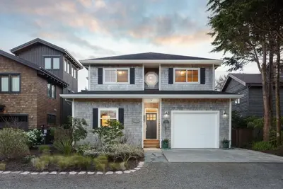 Image de Neskowin Village Family Home, steps from the Beach