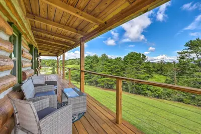 Image de 17 Mi to Appalachian Trail: Marshall Mtn Retreat!