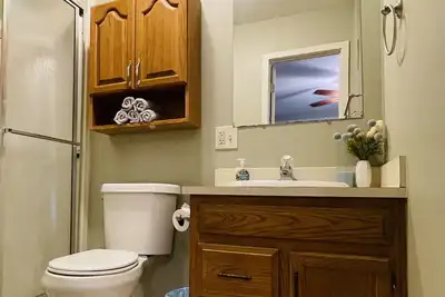 Image de Cute Updated One-Level Living in Quiet Cul de Sac