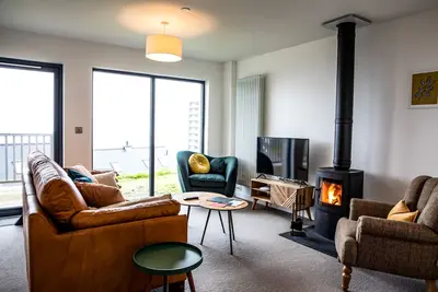 Image de 2 Bed Ground Floor Apartment - 7 (Plas)