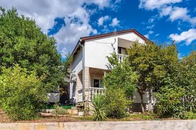 Image de Superbe maison à Maslenica avec cuisine