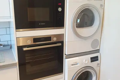 Image de London Luxury Spacious 2 Bedroom Apartment 5 mins to Ilford Station