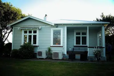 Image de Big Fully Equipped 3br Near Beach & 12 min to Town. Very Quiet. No Neighbours!