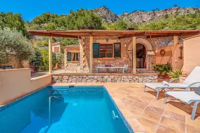 Image de Maison de vacances \"Ca N'Aina\" près de la plage avec vue sur la montagne, climatisation et piscine