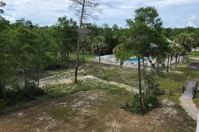 Image de Close to beach, town and boat launch