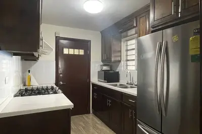 Image de Comfortable 2 Br Gated Home w\/ Garage