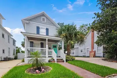 Image de Walkable to Downtown DeLand & Stetson University - Beach 30-45 Minute Drive