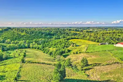 Image de Welcoming Kentucky Home w/ Sprawling Views!