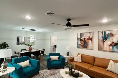 Image de Stay Awhile at Casa Blanca - Minutes from Tech and Gsu