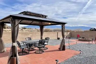Image de Abq Home Overlooking Mountain- Near Sandia Tramway + Balloon Fiesta