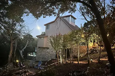 Image de Whitney Moontower Too in Hill County, Texas Near Lake Whitney 5 bedroom, 3 bath\n