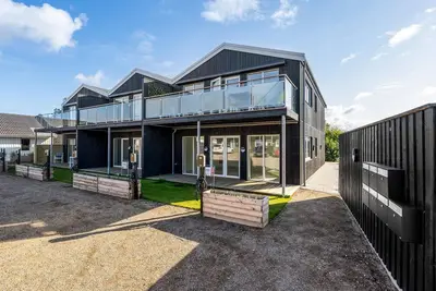 Image de Appartement confortable de 3 chambres à.