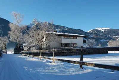 Image de Haus Sonnblick - Fh Sonnblick with 4 bedrooms near the ski lift