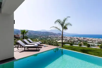 Image de Gorgeous Modern Villa with heated pool in Kissamos