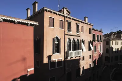 Image de Comfort frescoed apartment at Rialto