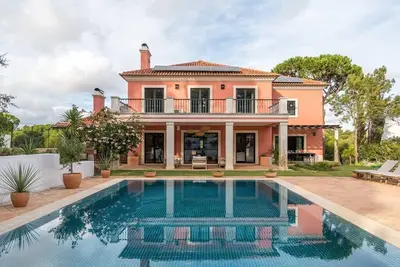 Image de Great Family Villa w/ Pool & garden daily cleaning