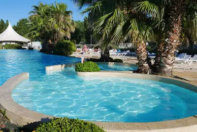 Image de Location Camping la Carabasse