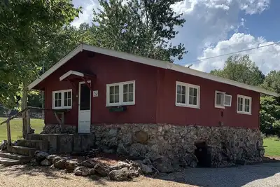 Image de Ozark Rocky Hide a Way Cottage #6 with dock on Bull Shoals Lake