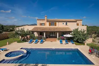 Spacious Country House, Private Pool, Extensive Grounds, Amazing Location - 750m from Cala Sa Nau!