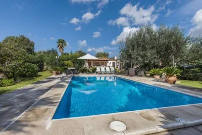 Adorable Family Villa, A/C, Beautiful Landscaped Garden, Private Pool close to Pollença & Beaches!