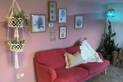 Image de Lovely lake view 2b. Remote work. Steps to lake!