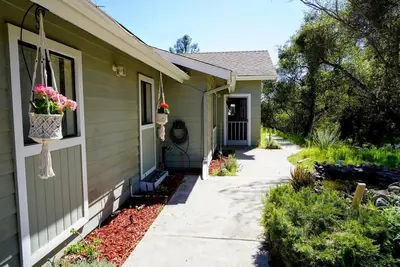 Image de The Sanctuary near Yosemite with hot tub! ! !