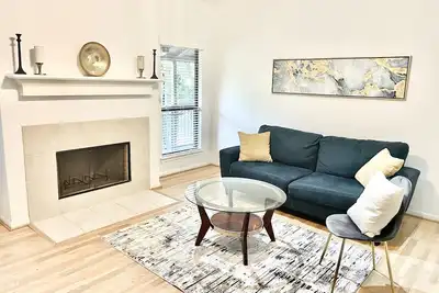 Image de Lovely 1-Bedroom Condo with Pool