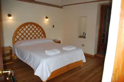 Image de 10 minutes from the main square, the rate includes a home breakfast.