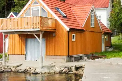 Image de Maison de vacances pour 4 a MÅLØY-By Traum