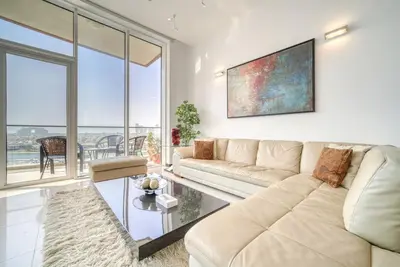 Image de Waterfront Sea View Apt w/ Wow Factor on The Palm