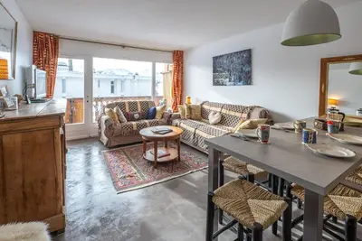 Image de Appartement centre station avec parking, proche commodités