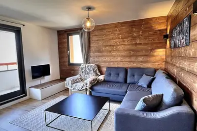 Image de Edelweiss is a lovely apartment located next to the slopes and village centre.