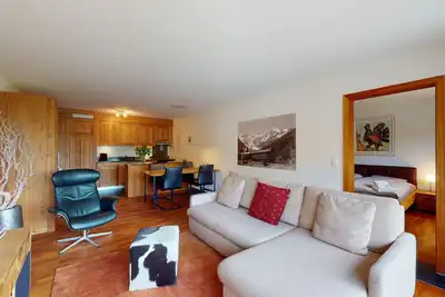 Image de The Residenz Quadratscha is located in 7 minutes walking distance to the train s