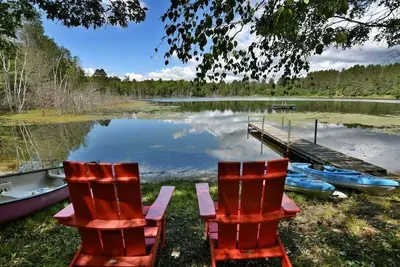 Image de Sunnyside Cabin, Pet Friendly on Breakfast Lake in Barnes, Wi