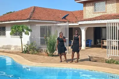 Image de Mbuyu Villa - 5min from the beach! !