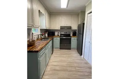 Image de *Hydrangea House* Obx Manteo Island Retreat!