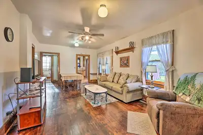 Image de Family-Friendly Marlinton Home: Walk Downtown!