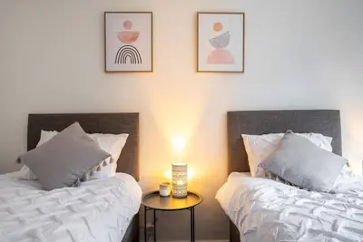 Image de Modern 3 Bed Bungalow Near Bolton Town Centre