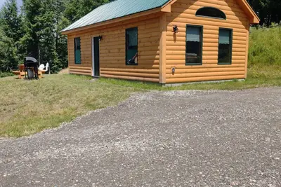 Image de Serene Country Cabins 5  near Stowe, Smuggler's Notch, Breweries, Long Trail