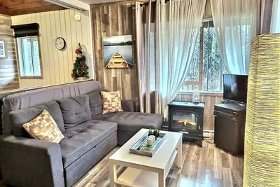 Image de Escapade en couple au bord de l'eau avec spa