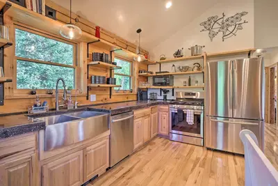 Image de 24-0132 Alma Retreat w/ Deck: 17 Mi to Skiing