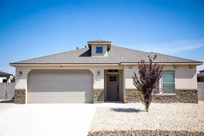 Image de New House Near Carlsbad Caverns!
