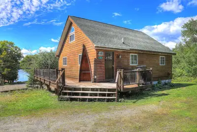 Image de Lookout Cabin - Shared waterfront on Rangeley Lake!